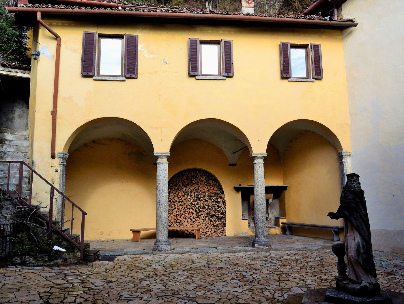 Apartment in Borgo in Como Garzola