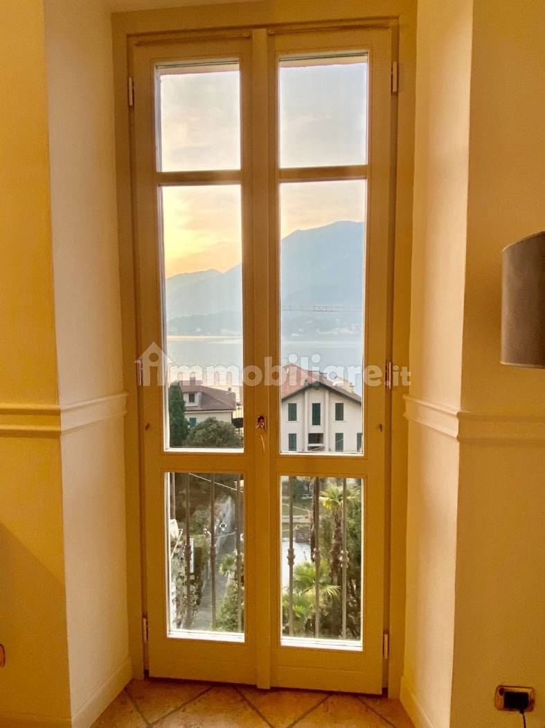 Bellagio, stupendo attico vista lago