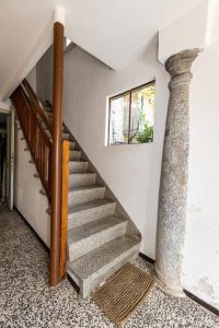 Large house in the town center in Magreglio