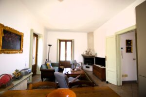 Palazzo con otto appartamenti a Magreglio