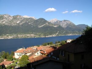 Limonta, esclusiva villa con vista lago