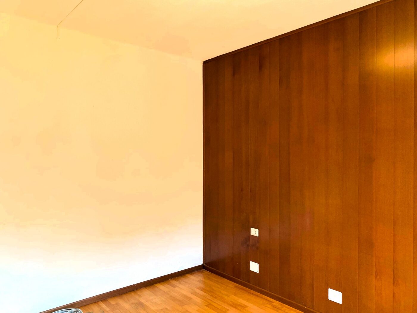Bellagio, spacious apartment with private garden and two parking spaces