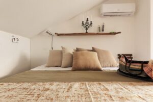 Elegant Lake-View Apartment in Villa Carla, Limonta