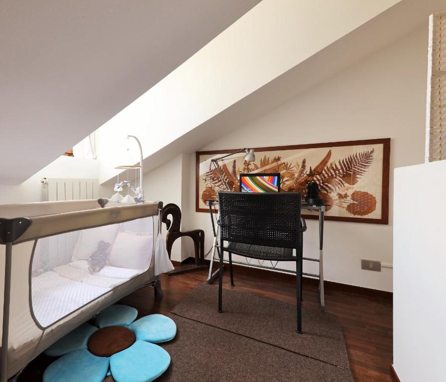 Elegant Lake-View Apartment in Villa Carla, Limonta