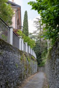 Elegant Lake-View Apartment in Villa Carla, Limonta