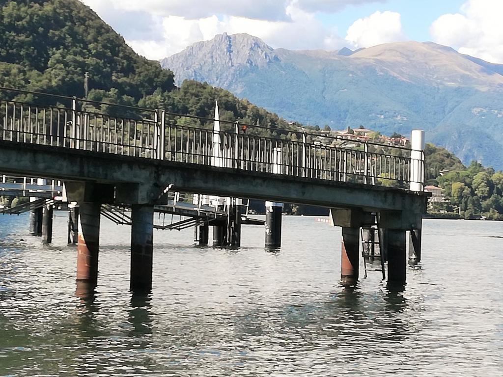 Elegant Lake-View Apartment in Villa Carla, Limonta