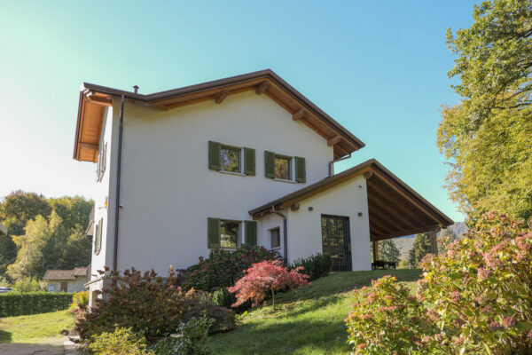 A Bellagio, prestigiosa casa di campagna